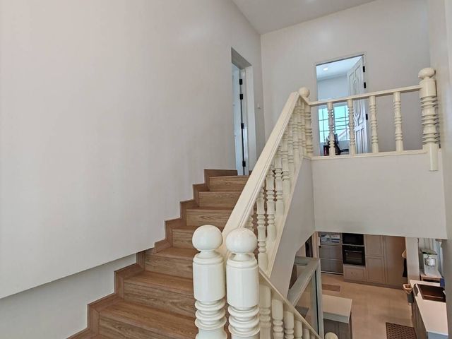 place photo 64