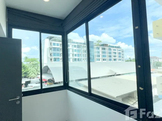 place photo 36
