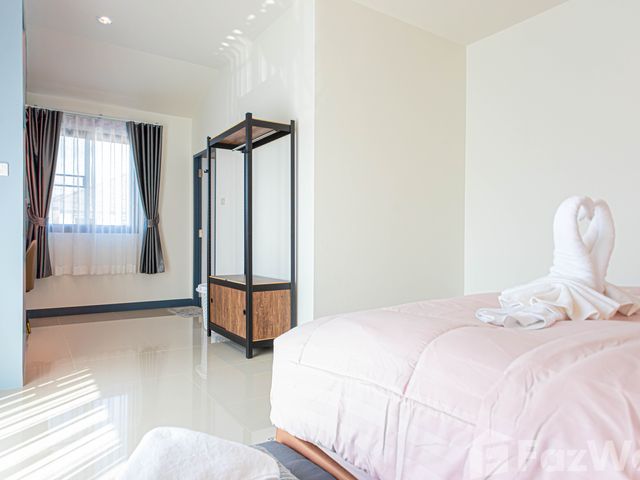 place photo 59