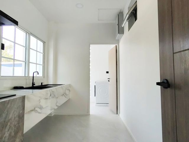 place photo 55
