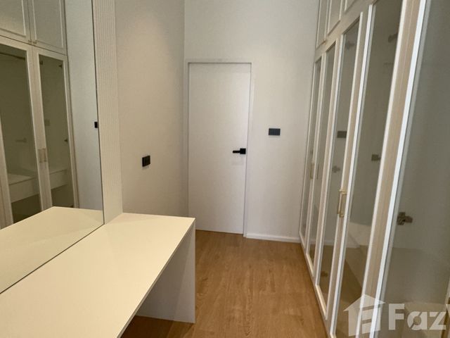 place photo 72