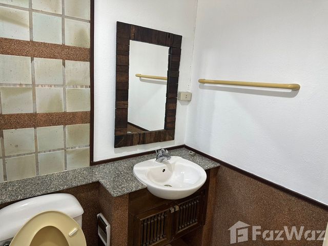 place photo 56
