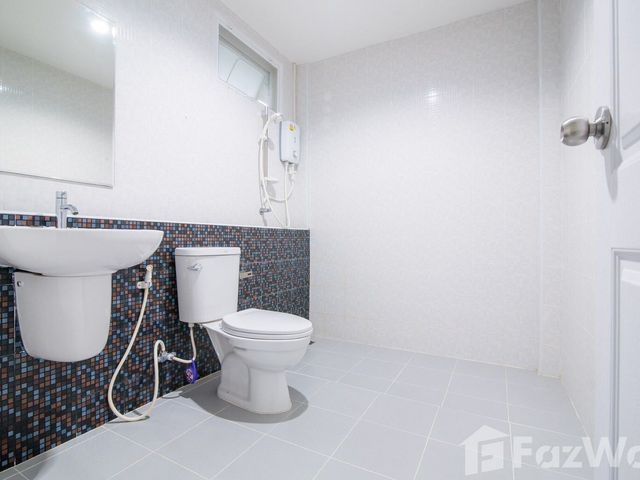 place photo 79