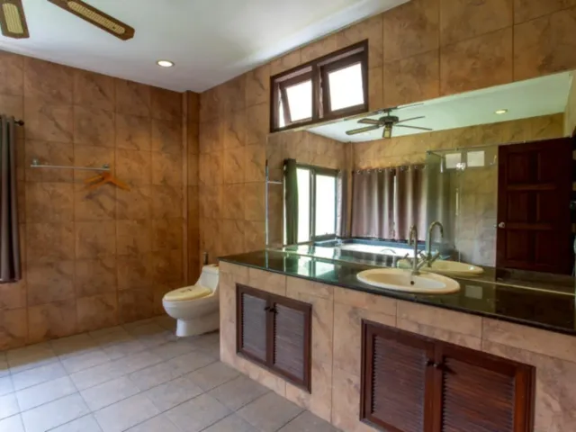 place photo 34