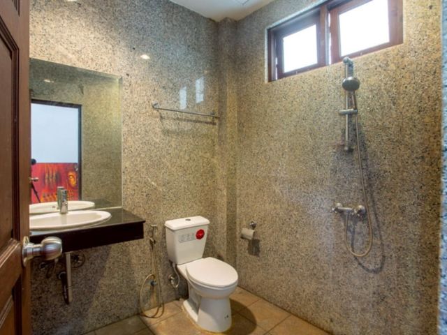 place photo 23
