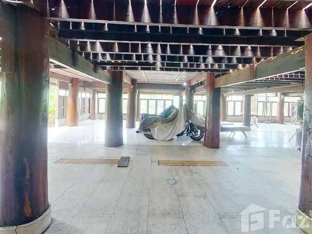 place photo 31