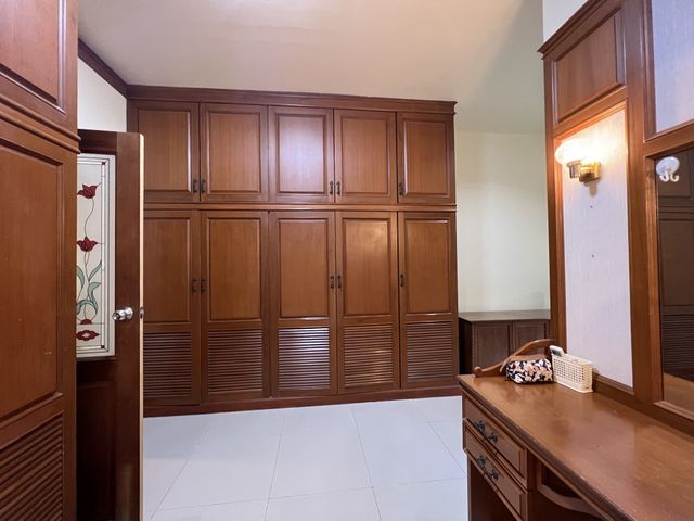 place photo 52