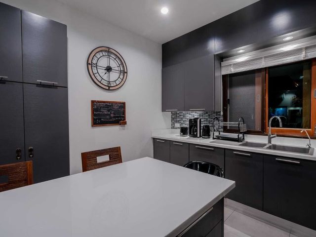 place photo 111
