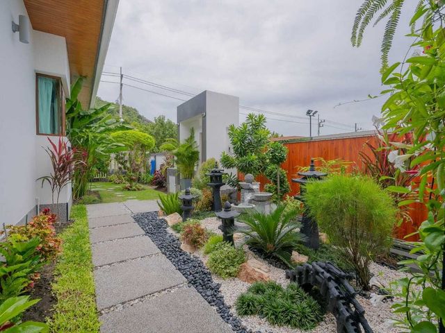 place photo 75