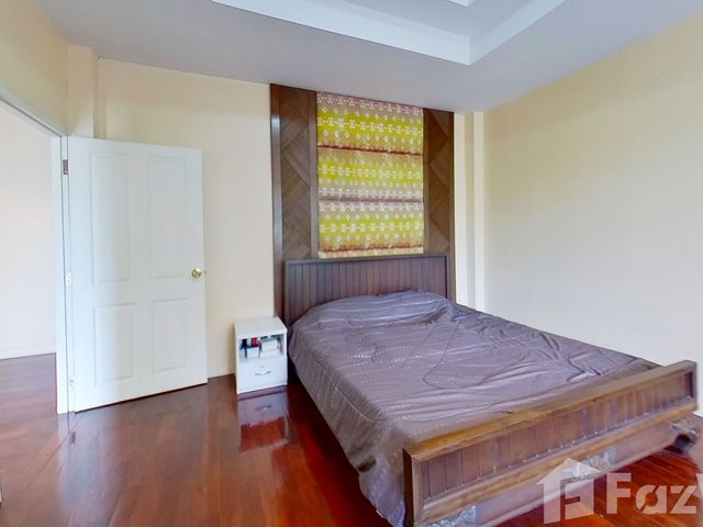 place photo 40