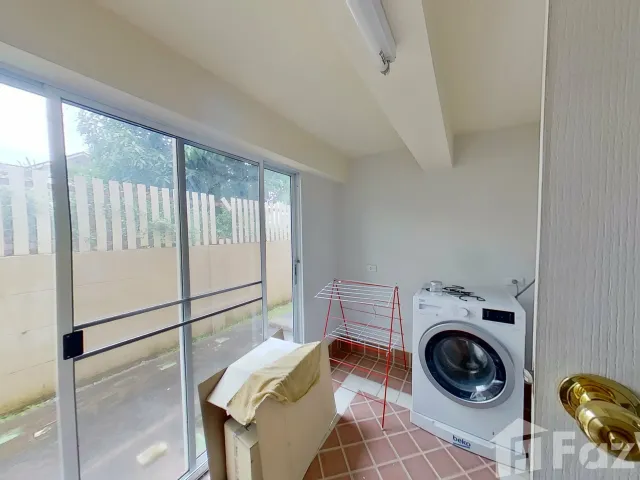 place photo 49