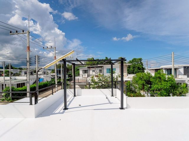 place photo 43