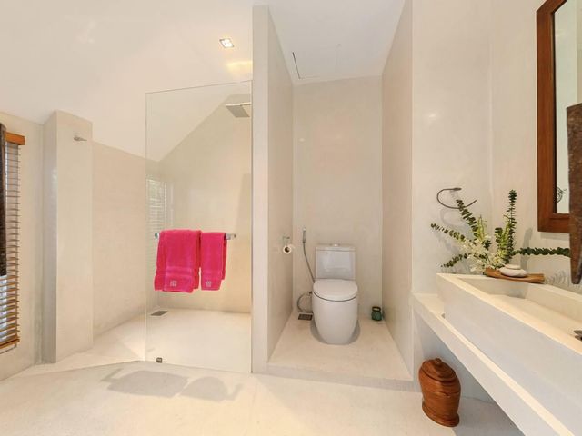 place photo 63