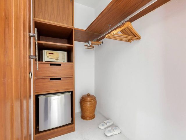 place photo 53