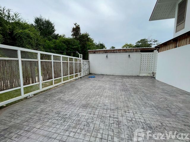 place photo 85