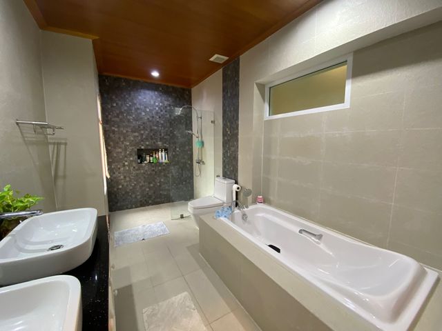 place photo 96