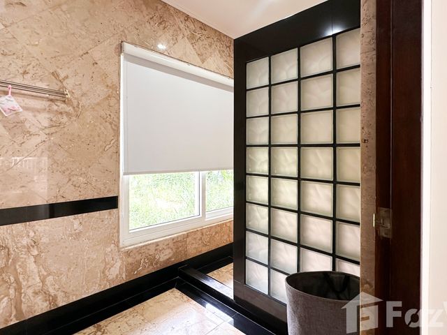 place photo 44
