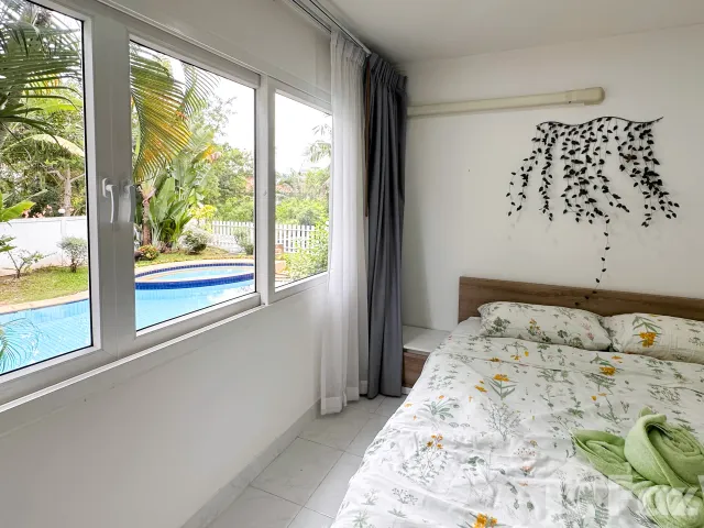 place photo 66