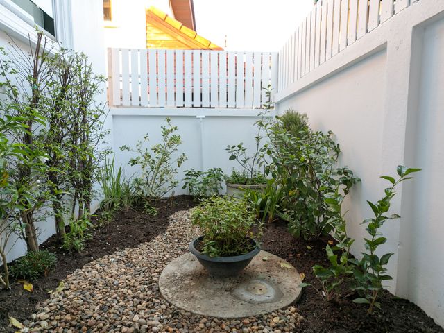 place photo 24