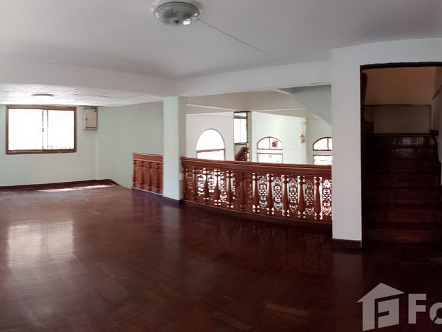 place photo 60