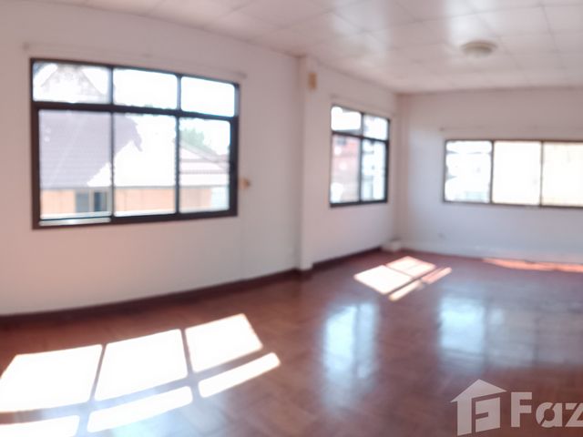 place photo 51