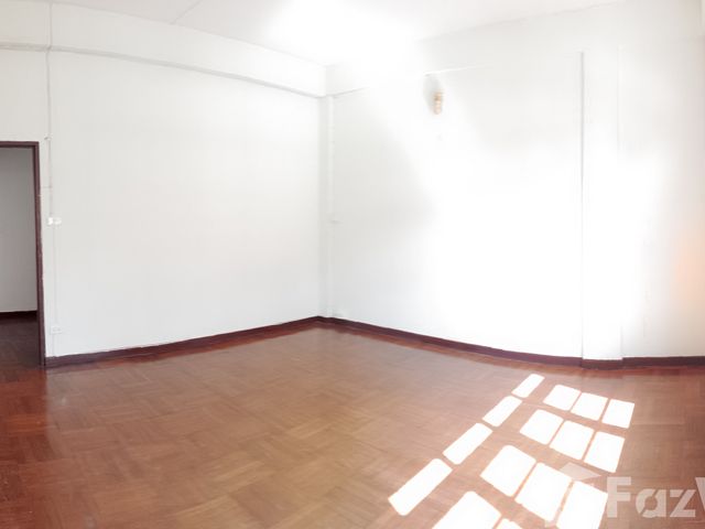place photo 48