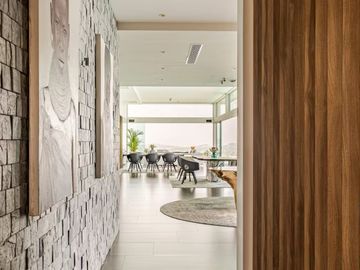 place photo 66