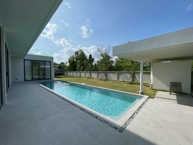 place photo 54
