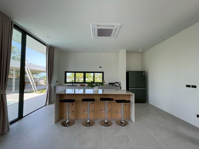 place photo 69