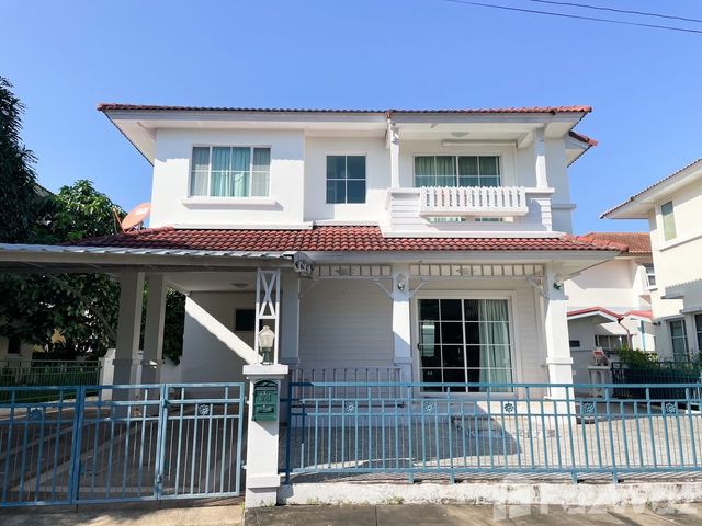 place photo 23