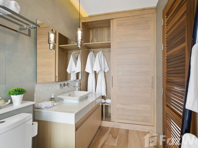 place photo 41