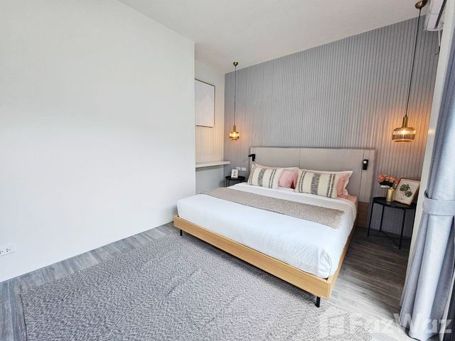 place photo 57