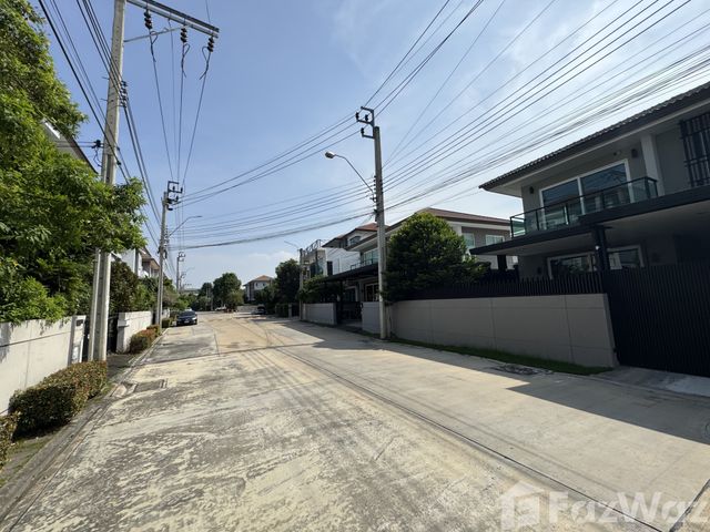 place photo 44