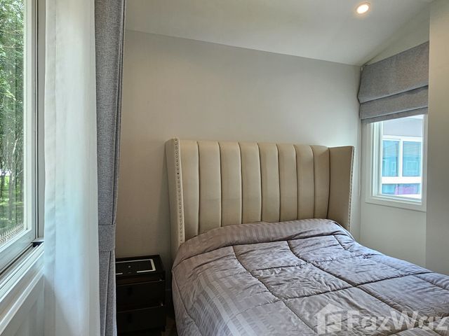 place photo 53