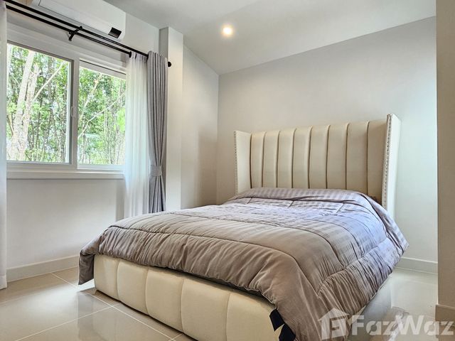 place photo 51