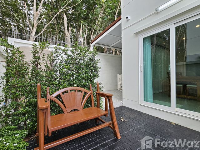 place photo 55