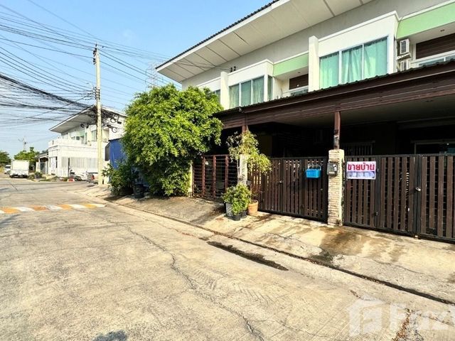 place photo 26
