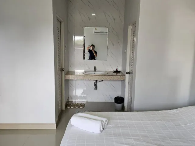 place photo 5