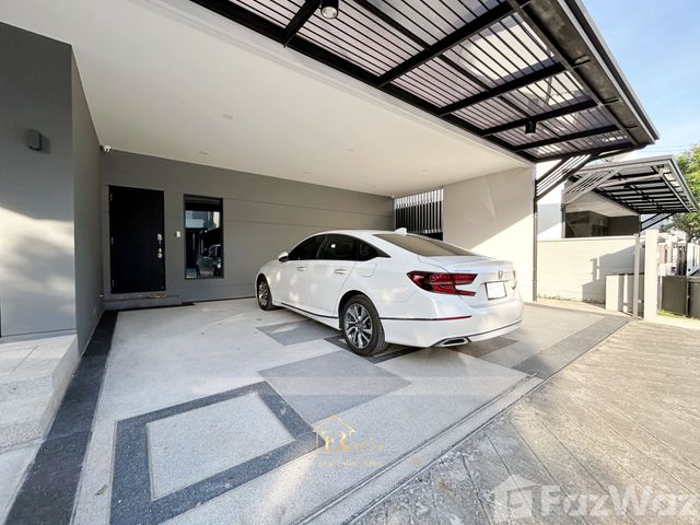 place photo 57