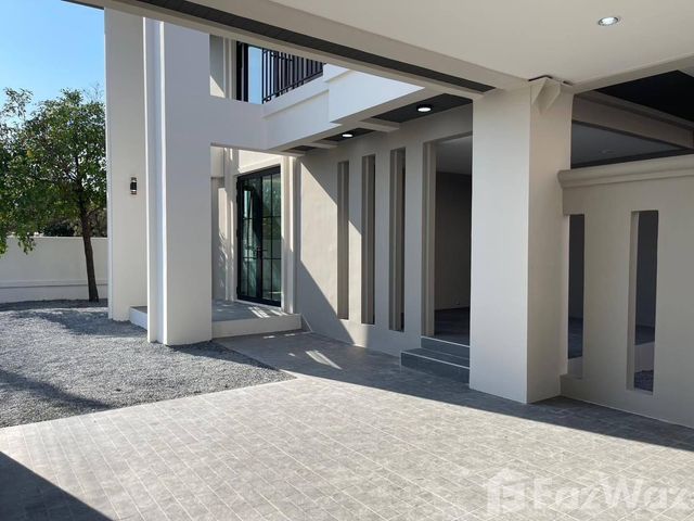 place photo 82