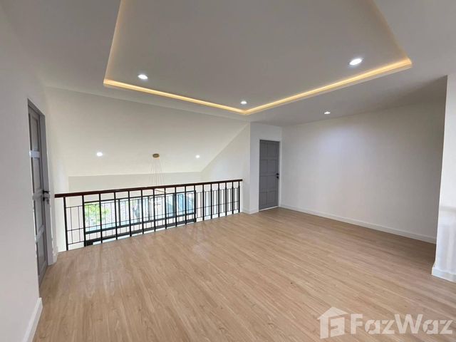 place photo 68