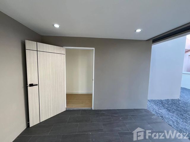 place photo 49
