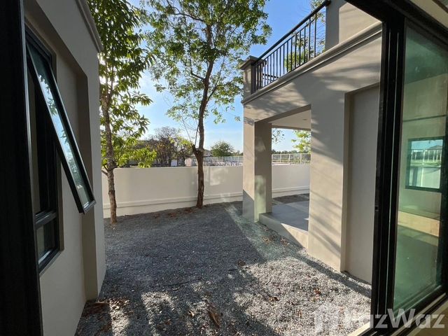 place photo 35