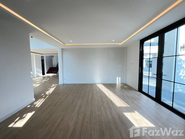 place photo 59