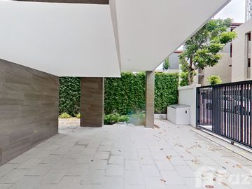 place photo 45