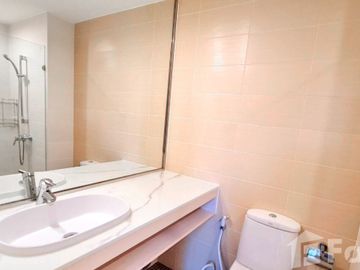 place photo 44
