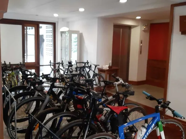 place photo 18
