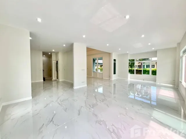 place photo 72