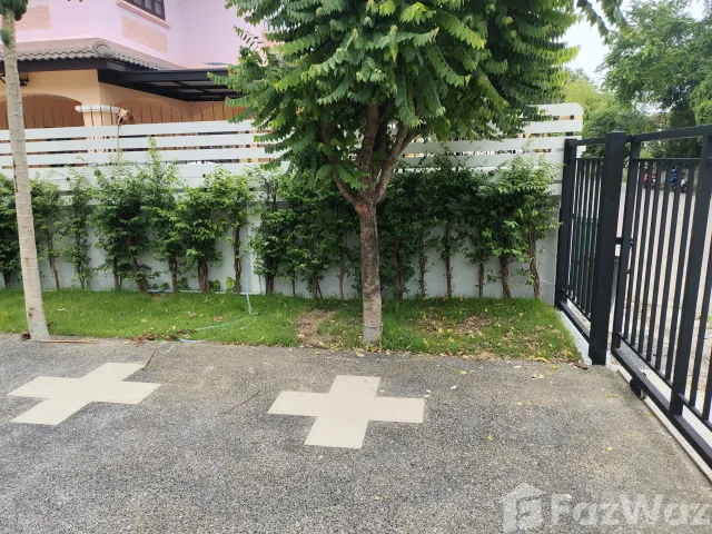place photo 52