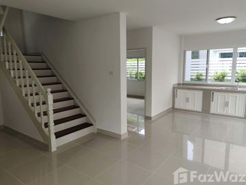 place photo 58